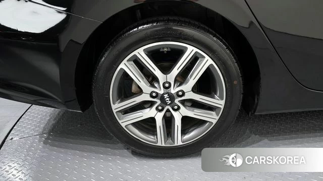 Kia Come New K3 id 3966112 из Кореи 15