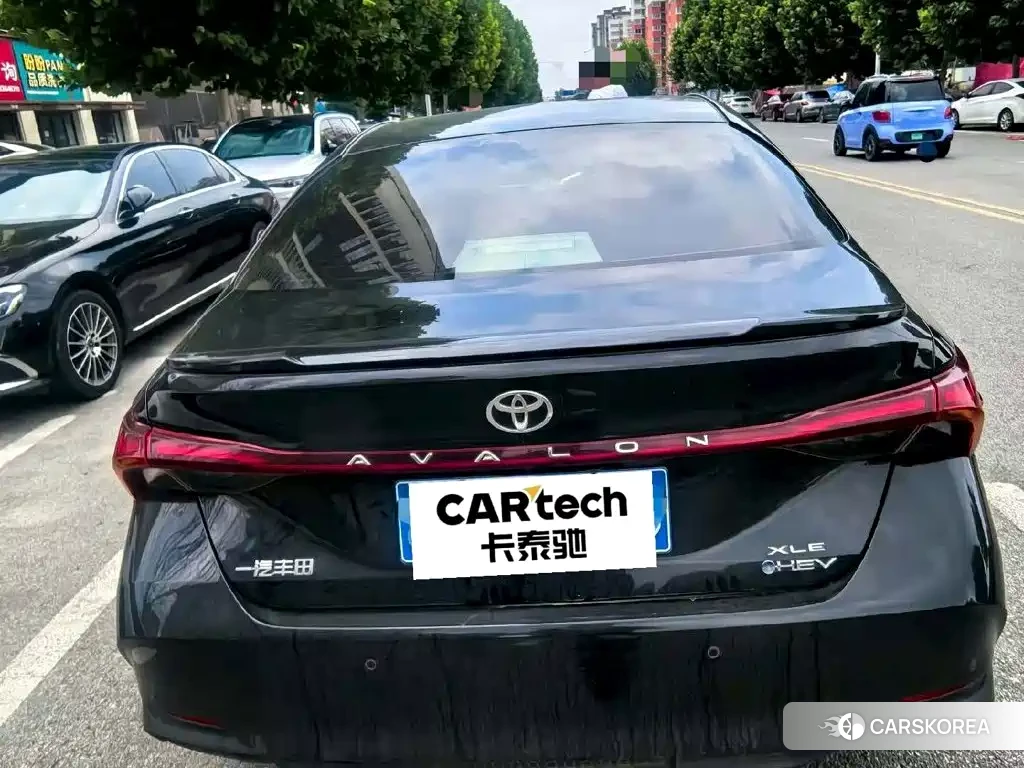 Toyota Avalon 2024 Черный из Китая, фото 5