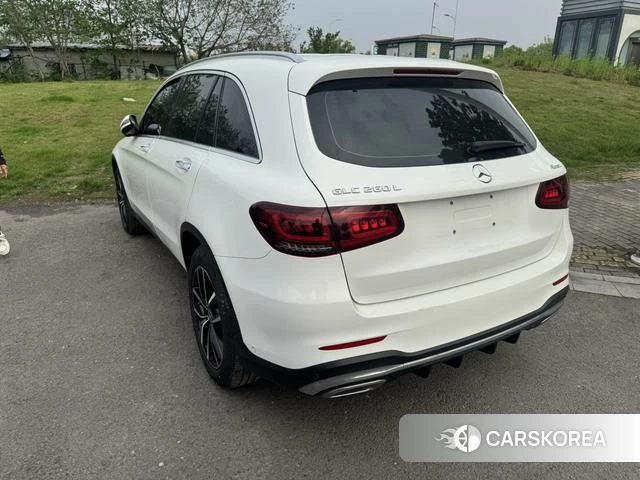 Mercedes-Benz GLC 2021 Белый из Китая, фото 5