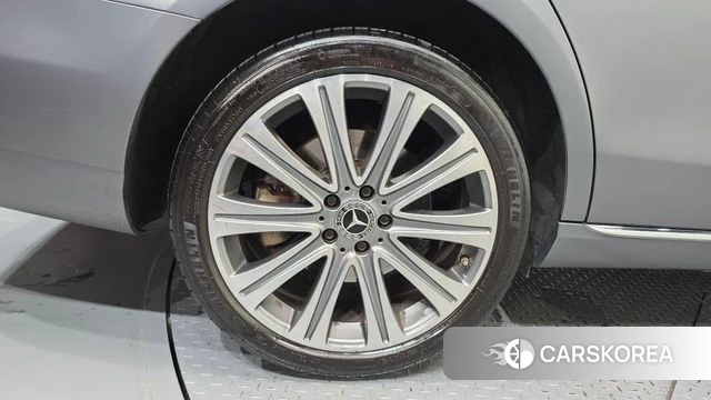 Mercedes-Benz E-Class W213 id 4720689 из Кореи 27