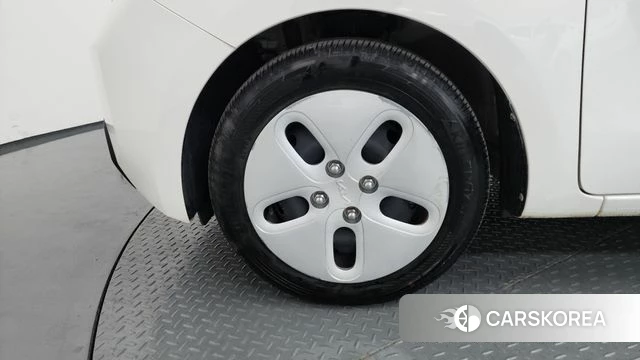 Kia The New Kia Ray id 4194984 из Кореи 31