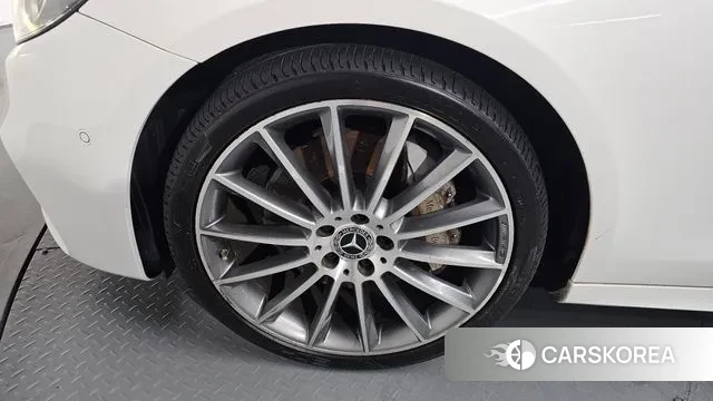 Mercedes-Benz E-Class W213 id 3060436 из Кореи 15