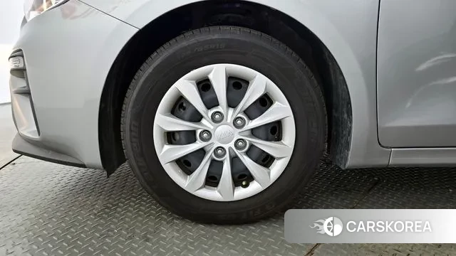 Kia Come New K3 id 2985764 из Кореи 15