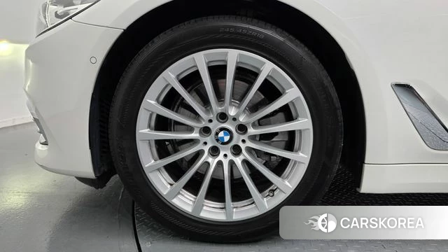 BMW 5 Series (G30) id 4751010 из Кореи 26