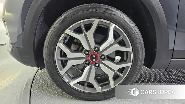 Kia Seltos id 4637500 из Кореи 27