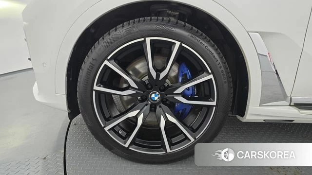 BMW X7 (G07) id 4490237 из Кореи 27