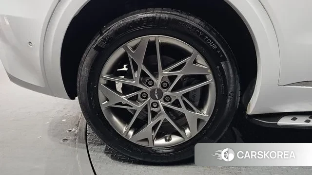 Genesis GV70 id 3585918 из Кореи 15