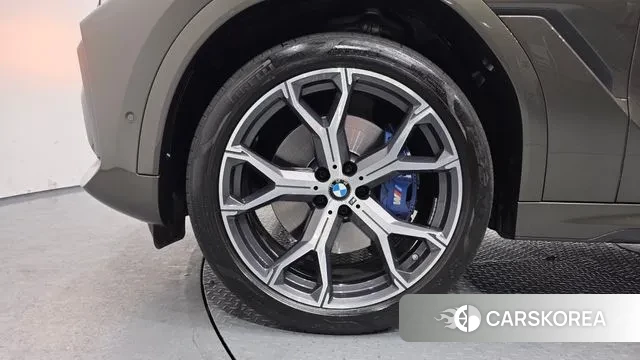 BMW X6 (G06) id 3776584 из Кореи 15