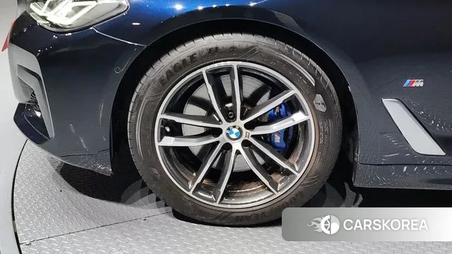 BMW 5 Series (G30) id 3405506 из Кореи 15