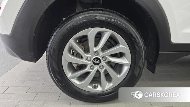 Hyundai All New Tucson id 4543768 из Кореи 27