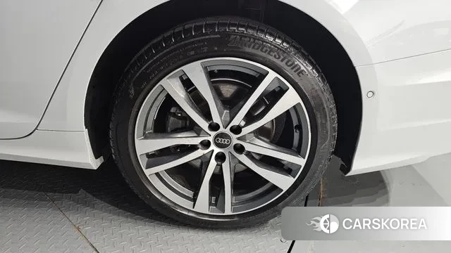 Audi A6 (C8) id 3492533 из Кореи 15