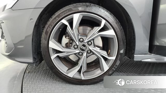Audi A3 (8Y) id 4720282 из Кореи 29