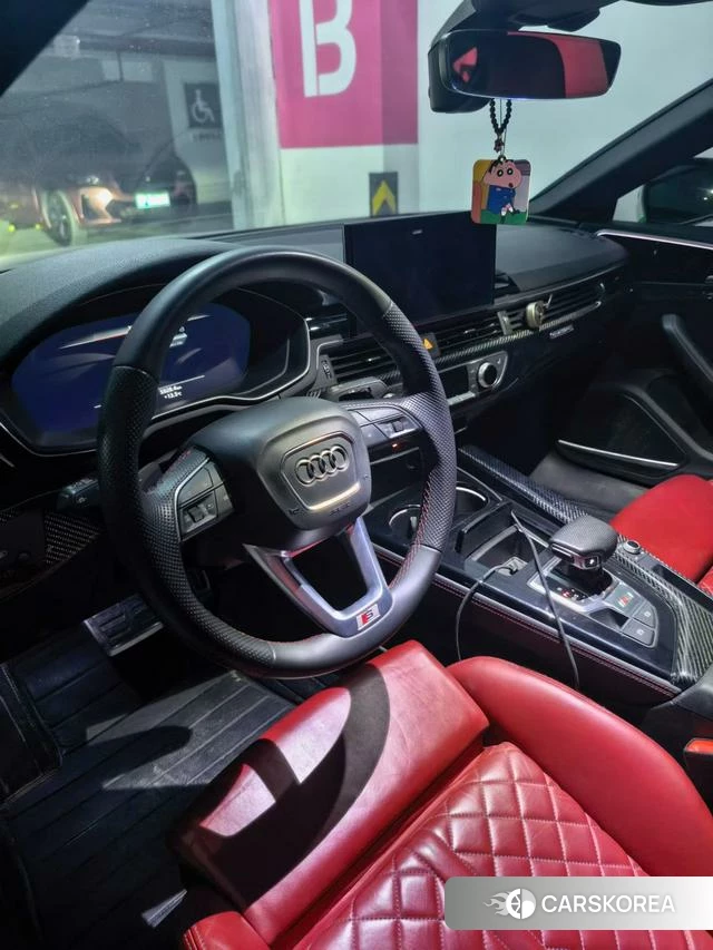 Audi S5 2024 Черный из Китая, фото 5