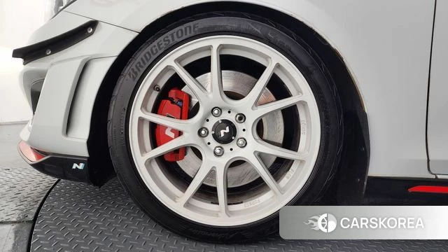 Hyundai Veloster (JS) id 3885502 из Кореи 16