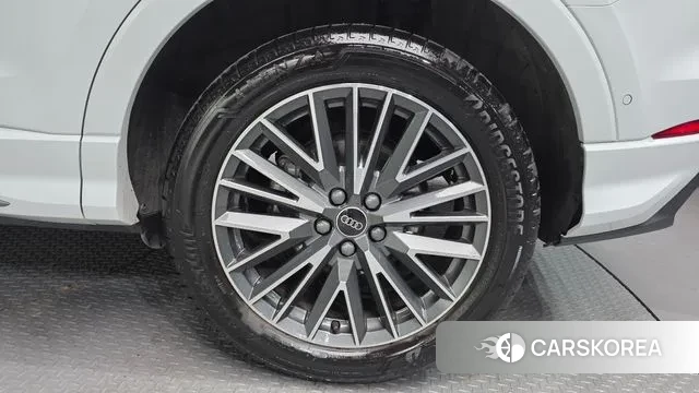 Audi Q3 (F3) id 3591057 из Кореи 15