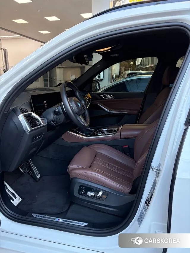 BMW X5 (G05) 2023 Белый из Кореи, фото 5