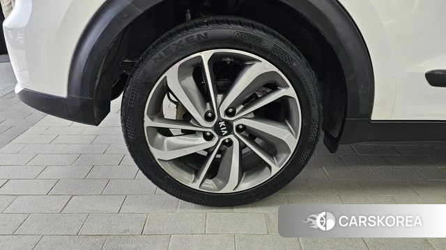 Kia Niro id 4595925 из Кореи 24