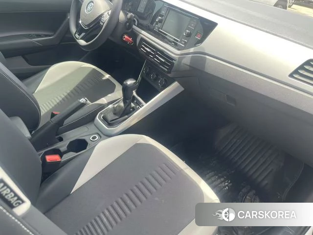 Volkswagen Polo 2021 Белый из Китая, фото 6