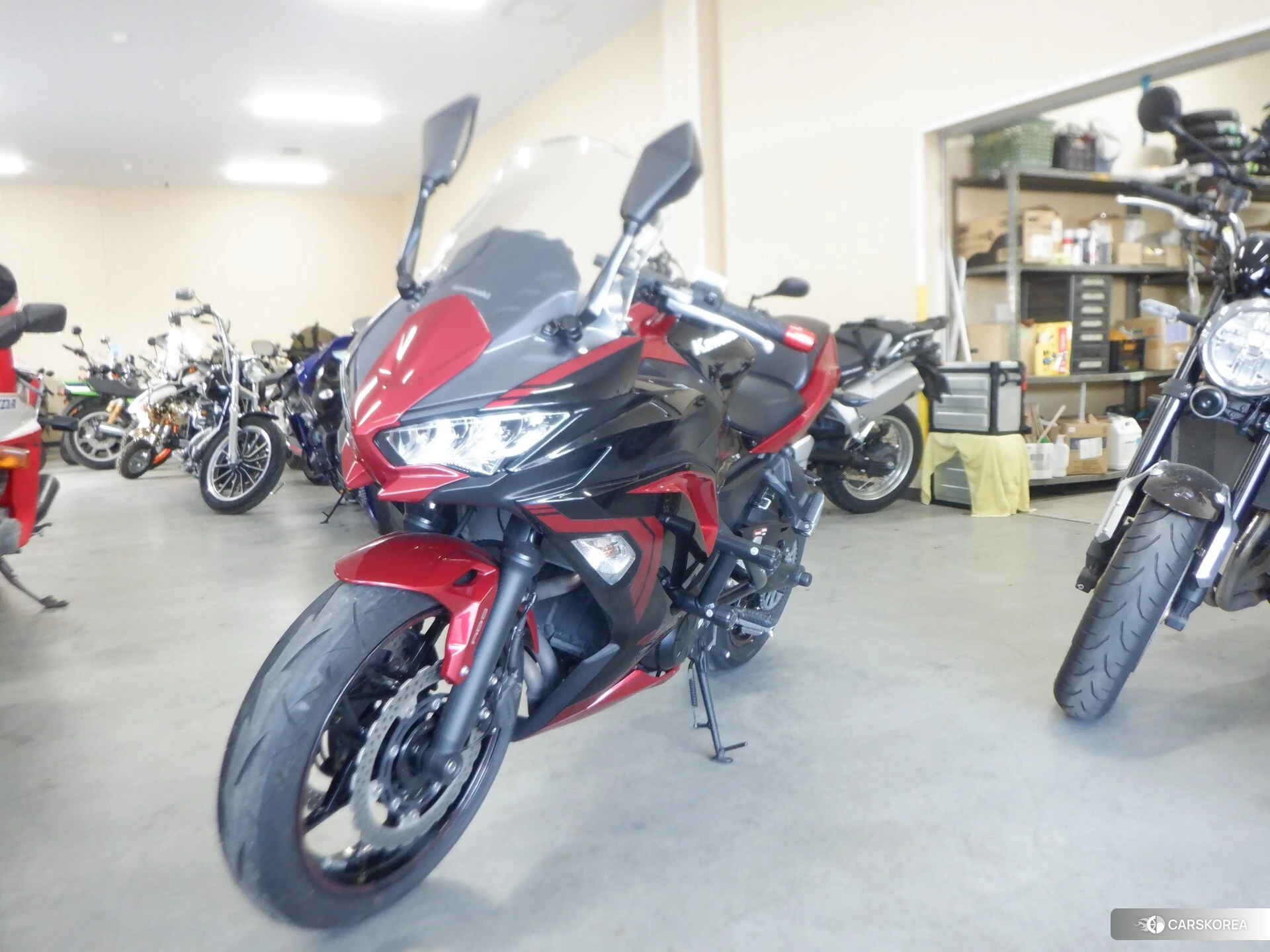 Проданный Kawasaki NINJA 650 ABS id 4237935 из Японии, фото 2