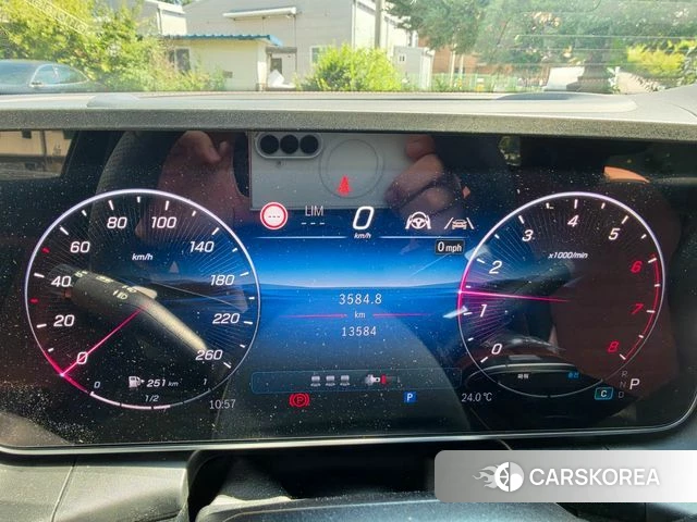 Mercedes-Benz GLC-Class X254 2024 Белый из Кореи, фото 5