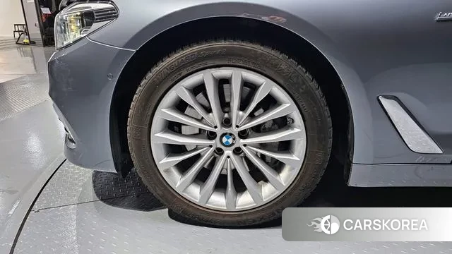 BMW 5 Series (G30) id 3455111 из Кореи 15