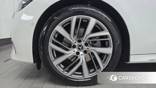 Mercedes-Benz E-Class W214 id 3502403 из Кореи 15