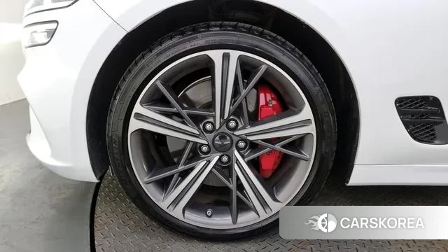 Genesis The New G70 id 2905015 из Кореи 15