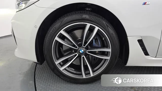 BMW 6 Series GT (G32) id 3690571 из Кореи 15