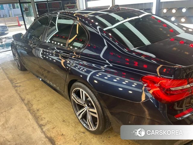 BMW 7 Series (G11) id 4486756 из Кореи 10