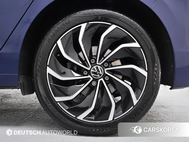 Volkswagen Golf 8th Generation id 3338972 из Кореи 15