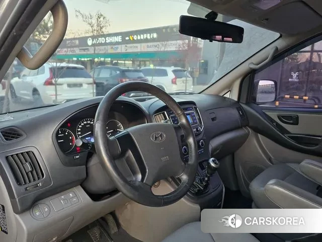 Hyundai The New Grand Starex id 3641666 из Кореи 10