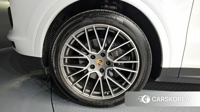 Porsche Cayenne (PO536) id 3793668 из Кореи 15
