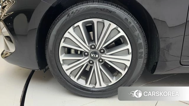 Kia K7 Premier Hybrid id 4496117 из Кореи 15