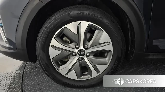 Kia Niro EV id 3284443 из Кореи 15