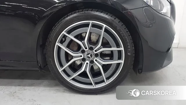 Mercedes-Benz E-Class W213 id 3591261 из Кореи 15