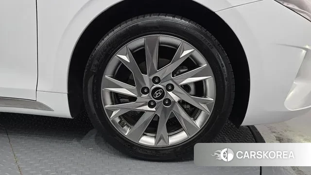 Hyundai The New Grandeur IG Hybrid id 3508208 из Кореи 15