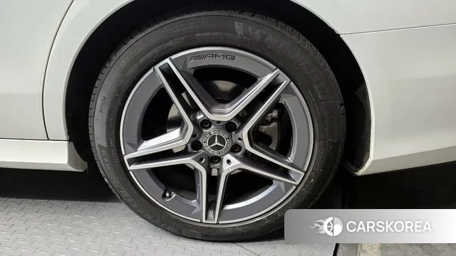 Mercedes-Benz E-Class W213 id 3716390 из Кореи 15