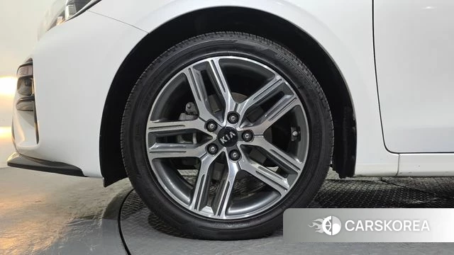 Kia Come New K3 id 3795838 из Кореи 15