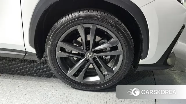 Lexus NX350h Second generation id 3711280 из Кореи 15