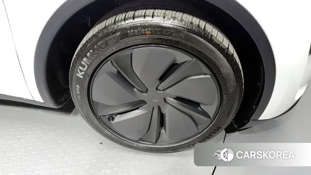 Tesla Model Y id 3599375 из Кореи 15