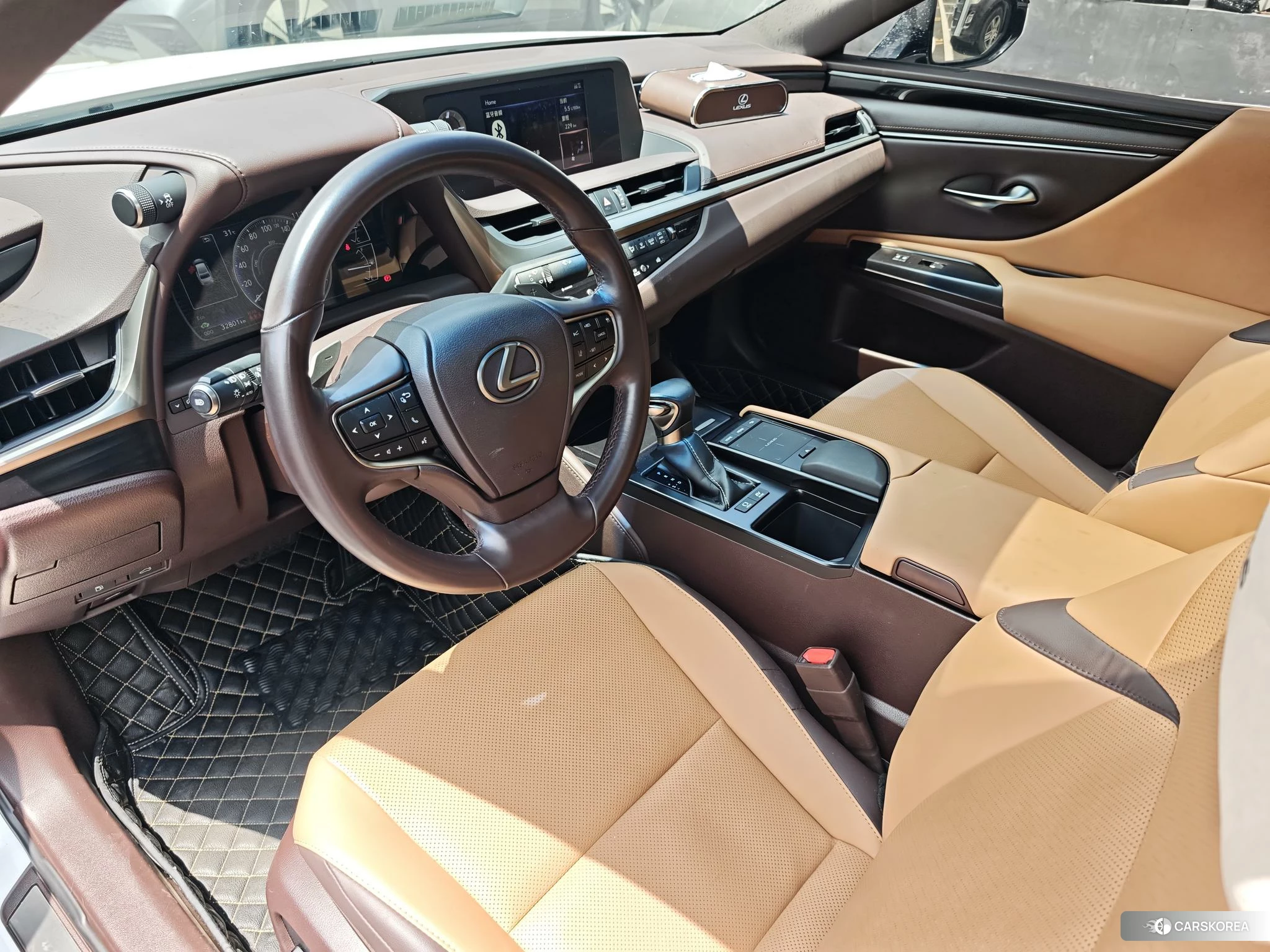 Lexus ES 2019 Белый из Китая, фото 5