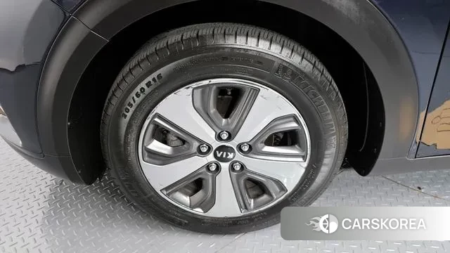 Kia The New Niro id 3214947 из Кореи 15