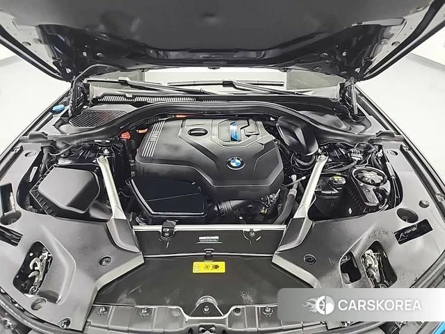 BMW 5 Series (G30) id 4495476 из Кореи 13
