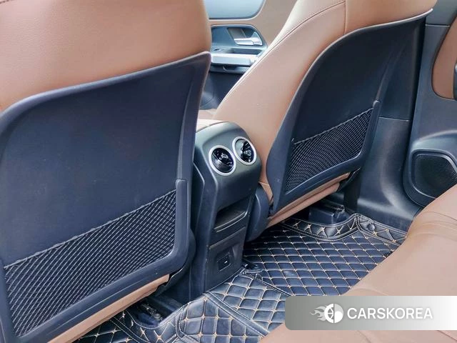 Mercedes-Benz GLB 2023 Черный из Китая, фото 5