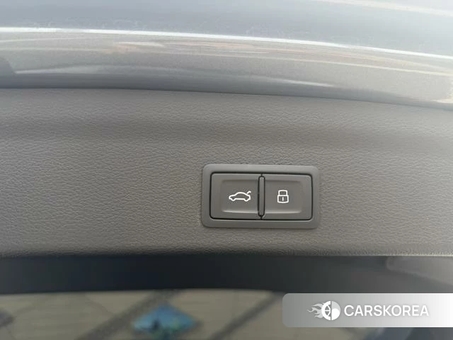 Audi Q3 id 4367456 из Китая 19