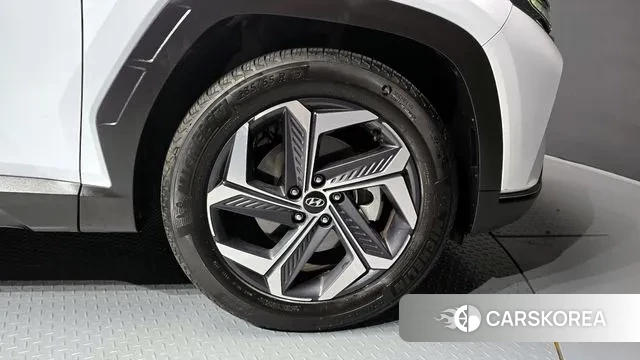 Hyundai Tucson (NX4) id 3482599 из Кореи 15