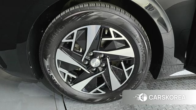 Hyundai The New Grandeur IG Hybrid id 4362219 из Кореи 27