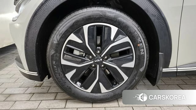 Kia EV6 id 3910428 из Кореи 15