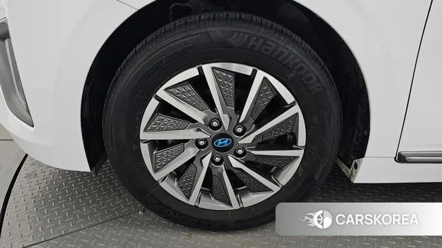 Hyundai The New Ionic Electric id 3385685 из Кореи 15
