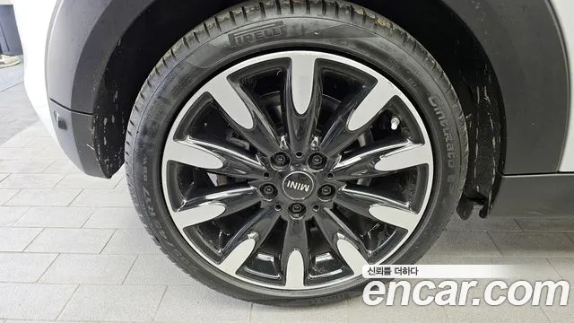 Mini Cooper S id 2658788 из Кореи 15